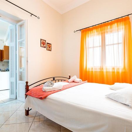 Villa Town House For 6-16 With Ac Paro Esterno foto