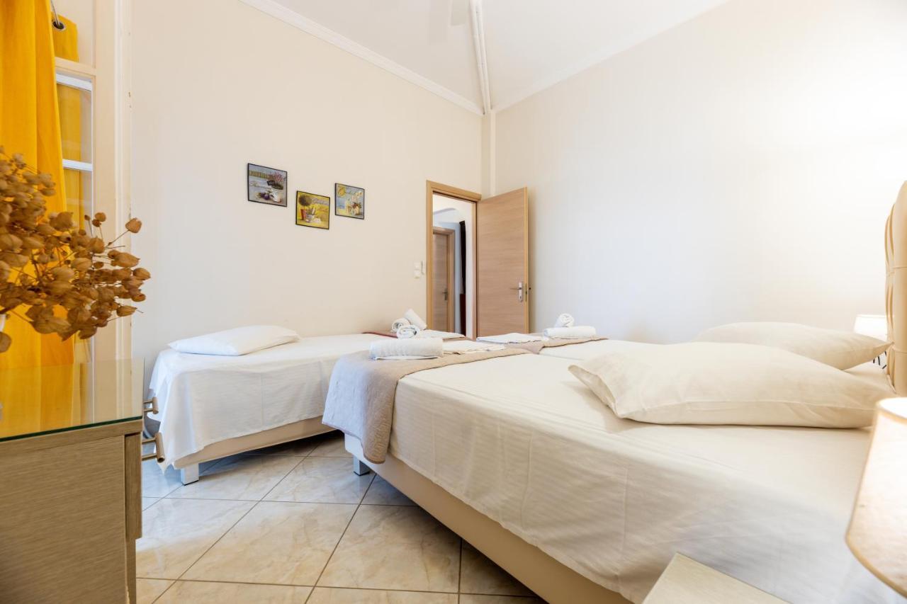 Villa Town House For 6-16 With Ac Paro Esterno foto