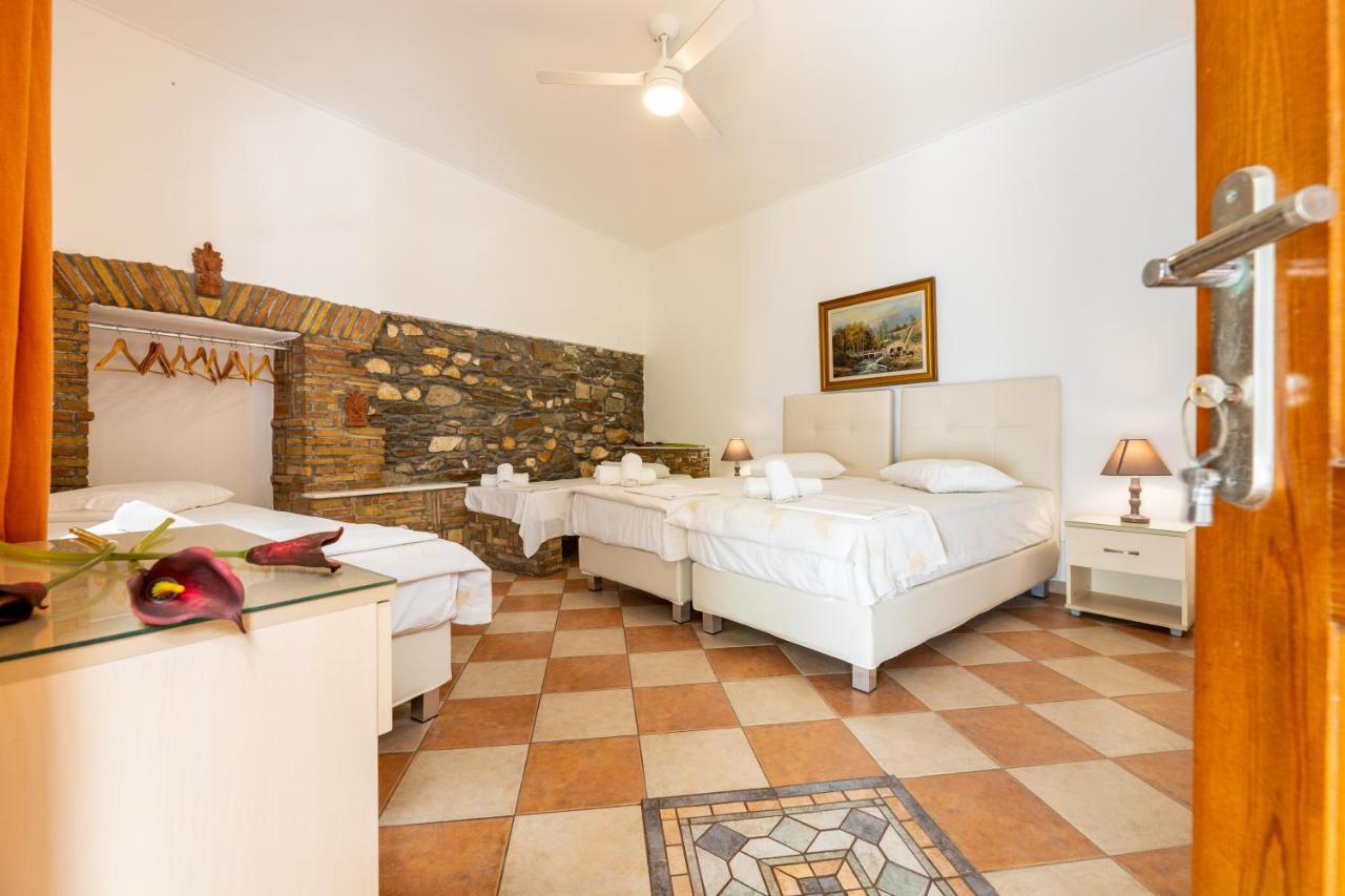 Villa Town House For 6-16 With Ac Paro Esterno foto