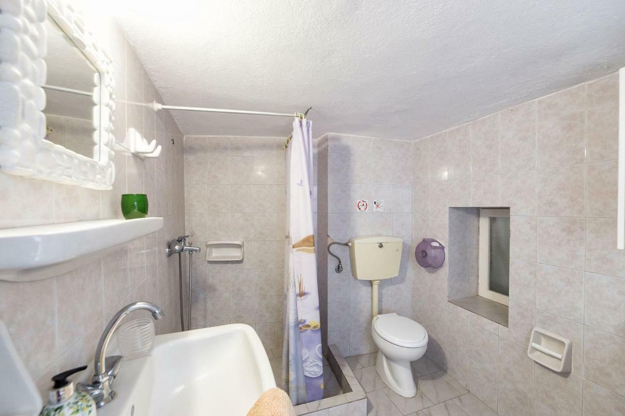 Villa Town House For 6-16 With Ac Paro Esterno foto